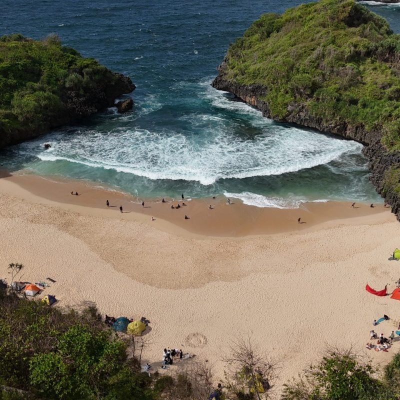 pantai sedahan